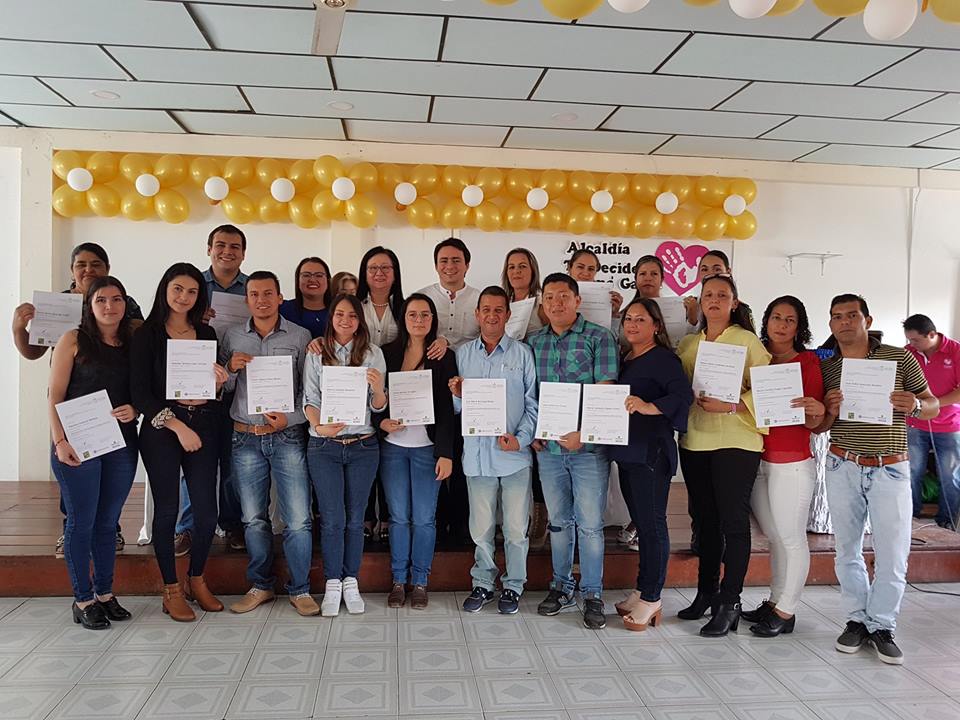 GRADUACI�N DIPLOMADO EN EDUCACI�N RURAL COMO ESCENARIO DE PAZ.