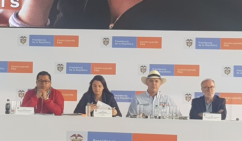 GOBIERNO NACIONAL SE COMPROMETI� CON EL DEPARTAMENTO DE CALDAS