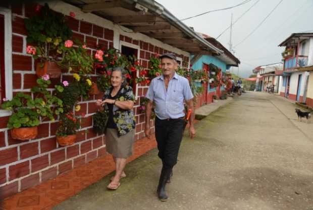LAS OBRAS FANTASMA DE LAS FARC EN LA VEREDA GUCAMAYAL DE SAMAN�