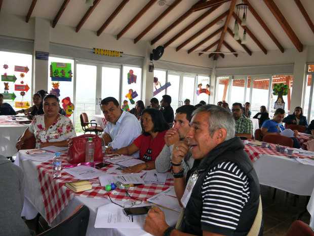 PROFESORES DE CALDAS LE TRABAJAN A LA EDUCACI�N RURAL