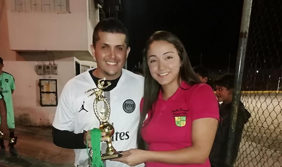 TERMIN� TORNEO NOCTURNO CATEGOR�A LIBRE