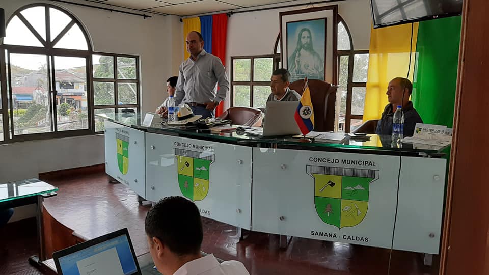 RECONOCIMIENTO AL ING. LUIS ALBERTO GIRALDO FERNANDEZ, SECRETARIO DE INFRAESTRUCTURA DE LA GOBERNACI�N DE CALDAS