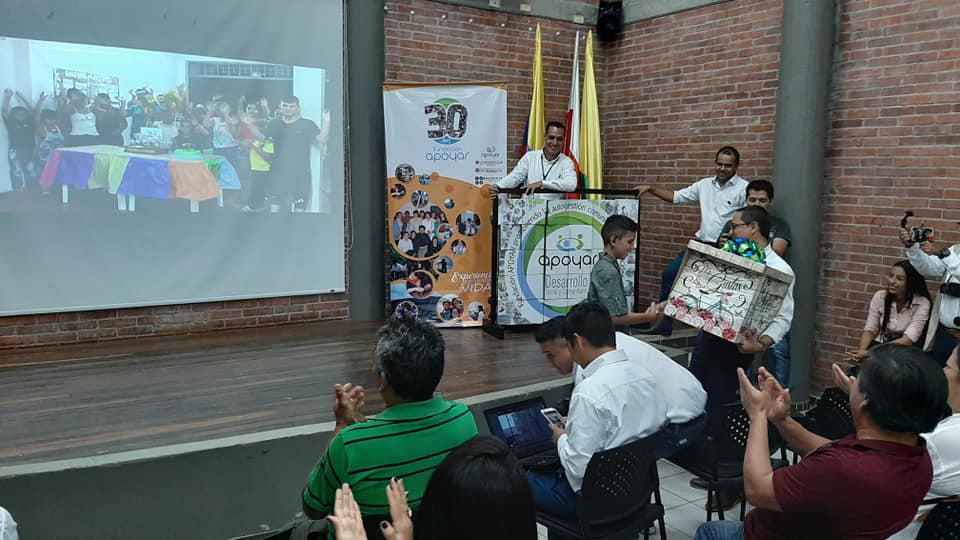FUNDACI�N APOYAR CELEBRACI�N DE LOS 30 A�OS DE SERVICIO 