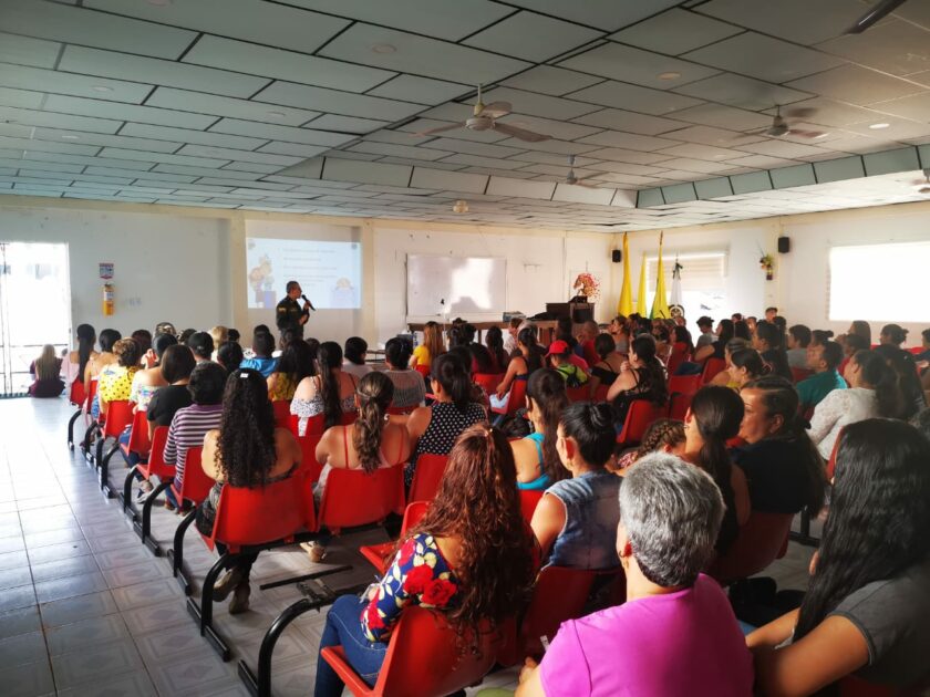 LA POLIC�A DESARROLLA CAMPA�AS EDUCATIVAS EN SAMAN� 