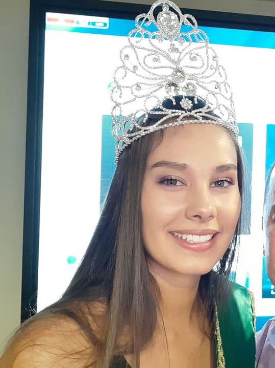 KELLY MARIANA P�REZ JARAMILLO ROSTRO M�S LINDO DE MANIZALES 2019, SANGRE SAMANE�A