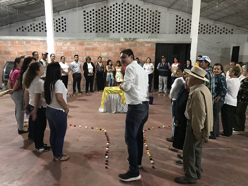 V�CTIMAS EN SAMAN� FINALIZAN ESTRATEGIA DE REHABILITACI�N COMUNITARIA