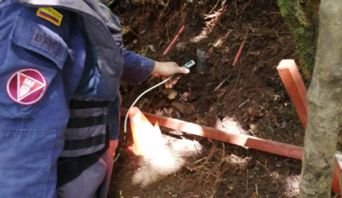 DESACTIVAN DOS MINAS ANTIPERSONAL EN SAMAN�, CALDAS