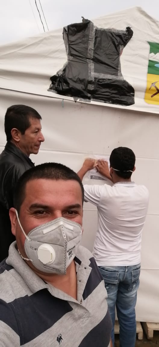 EN LA SALIDA PARA PENSILVANIA SE HA UBICADO UN PUESTO BIEN DOTADO