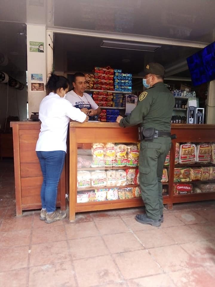 LA CORREGIDURIA DE SAN DIEGO, ADSCRITA A LA SECRETARIA DE GOBIERNO VISITANDO LOS LOCALES