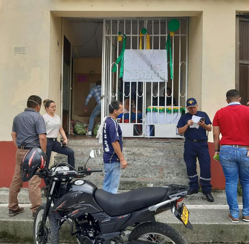 SAMAT�N CONTAGIATE DE SOLIDARIDAD