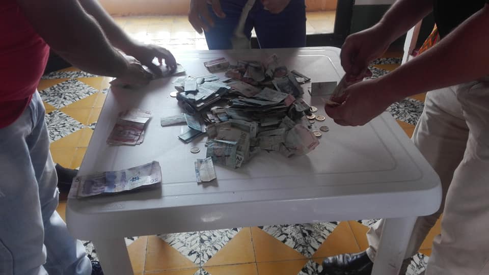 SAMAT�N CONTAGIATE DE SOLIDARIDAD