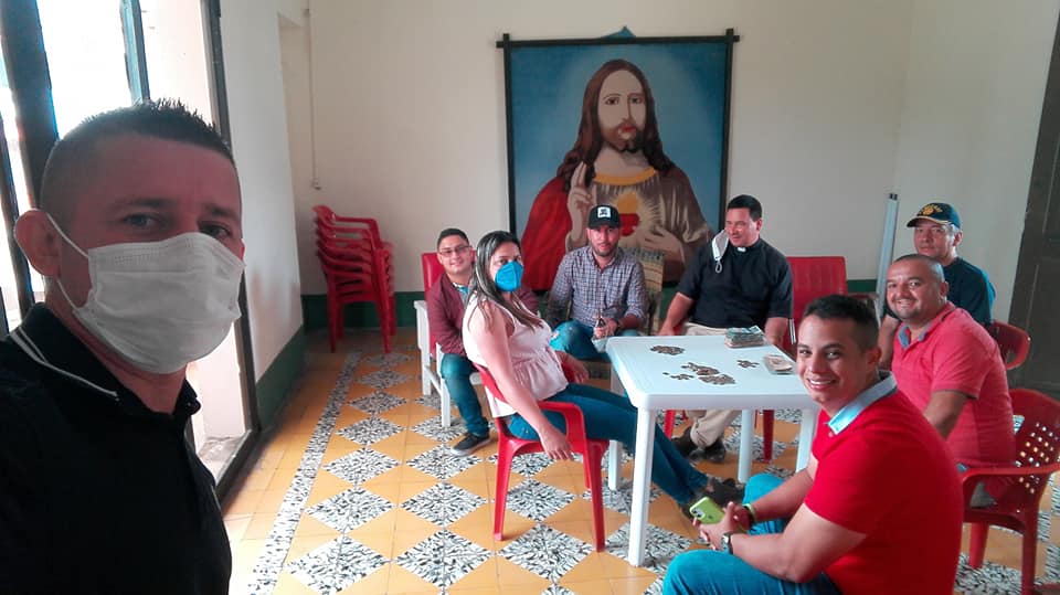 SAMAT�N CONTAGIATE DE SOLIDARIDAD