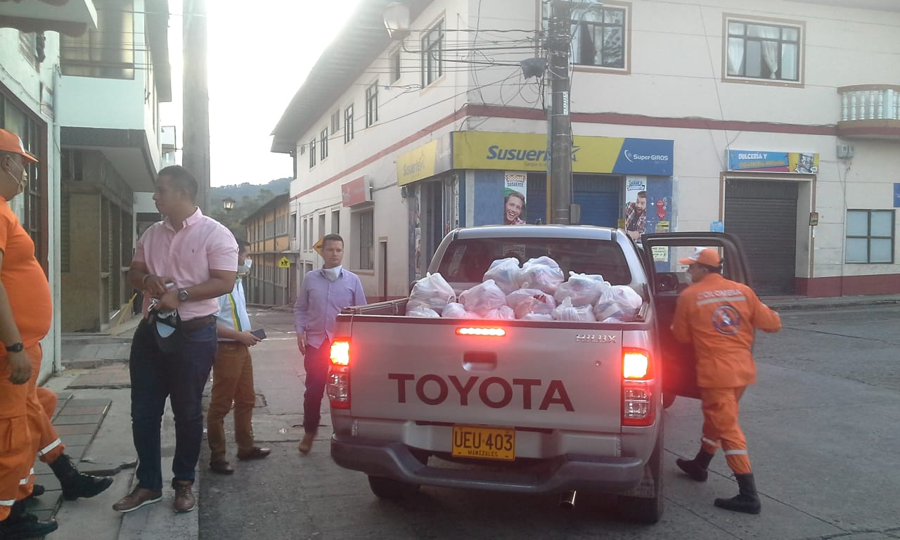 M�S DE 600 MERCADOS SE ENTREGARON SOLAMENTE EN EL D�A DE HOY