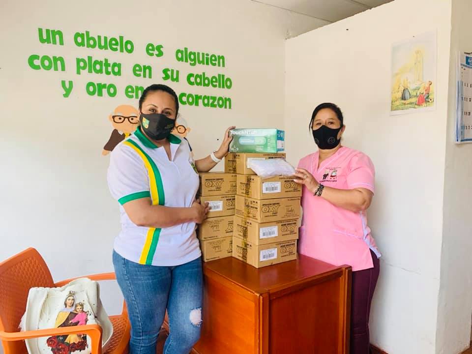 NUESTRA GESTORA SOCIAL YUDY ALZATE CARDONA VISITA CENTRO DE PROTECCI�N AL ADULTO MAYOR