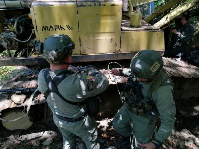 GOLPEARON LA MINER�A ILEGAL EN NORCASIA Y SAMAN�