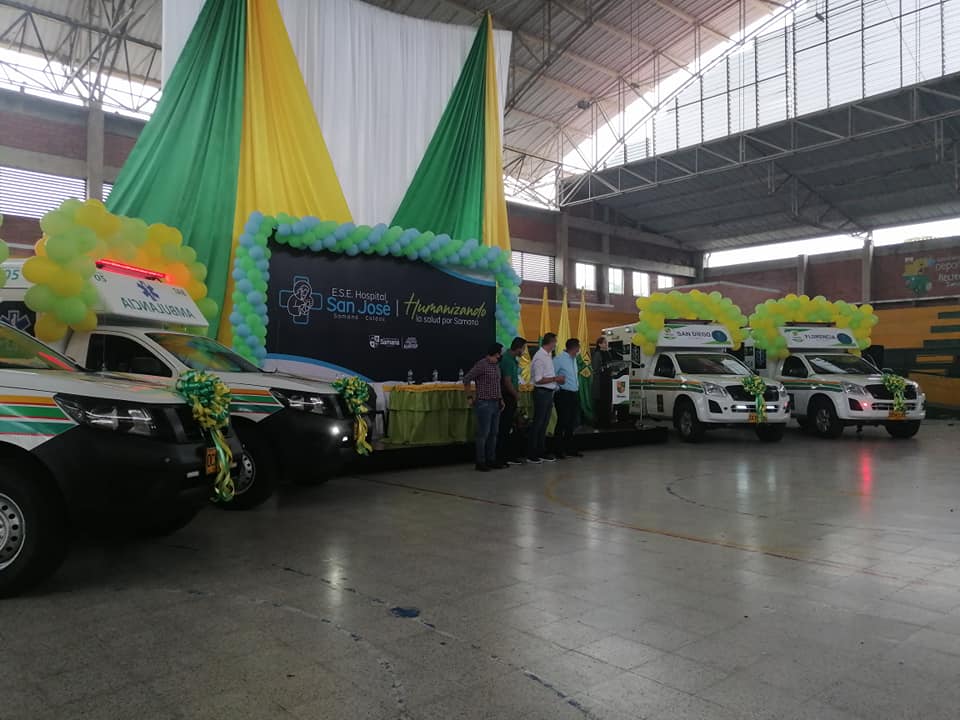 EL TRABAJO ARTICULADO ENTRE EL MINISTRO DE SALUD, EL CONGRESISTA ERWIN ARIAS, EL GOBERNADOR DE CALDAS Y EL ALCALDE DE SAMAN� HICIERON QUE SAMAN� Y LA REGI�N CUENTEN CON 4 NUEVAS AMBULANCIAS.