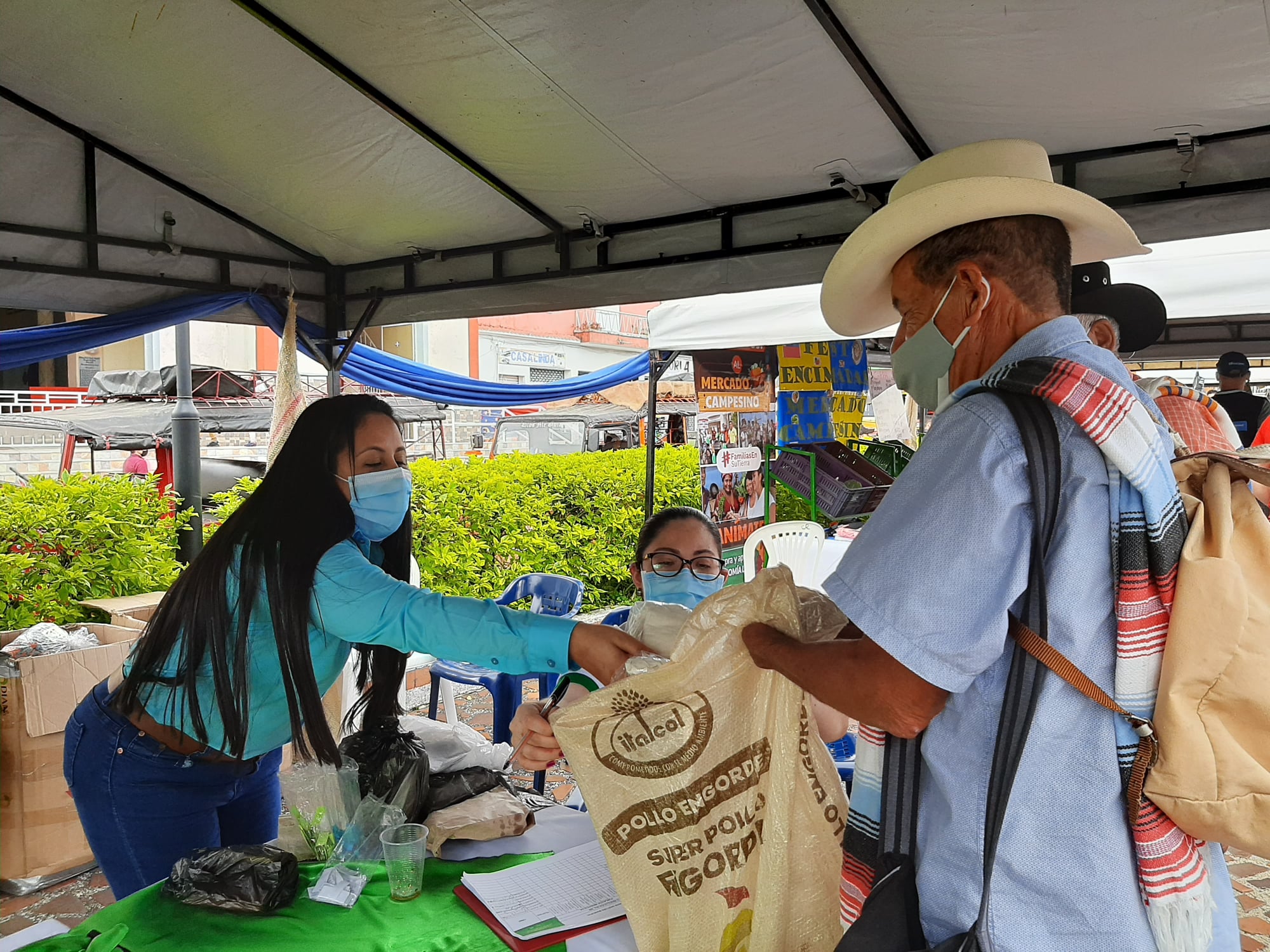 MERCADO CAMPESINO
