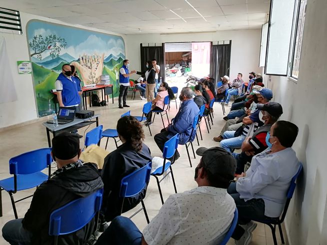 COMUNIDAD V�CTIMA EN FLORENCIA RECIBI� ATENCI�N DE LA UNIDAD