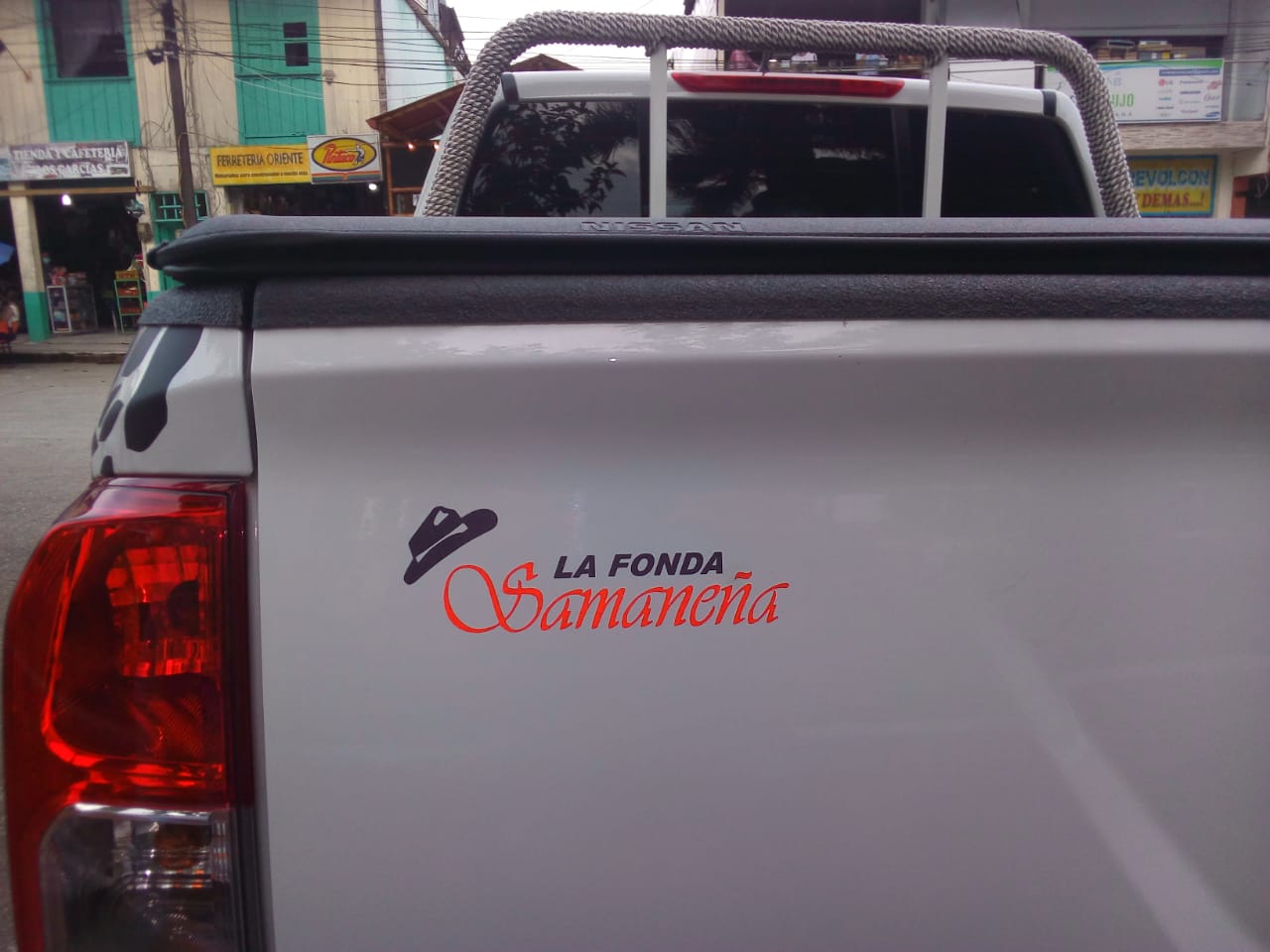 HAY GENTE QUE SIN SER SAMANE�OS, SIENTEN M�S ADMIRACI�N POR ESTE PUEBLO