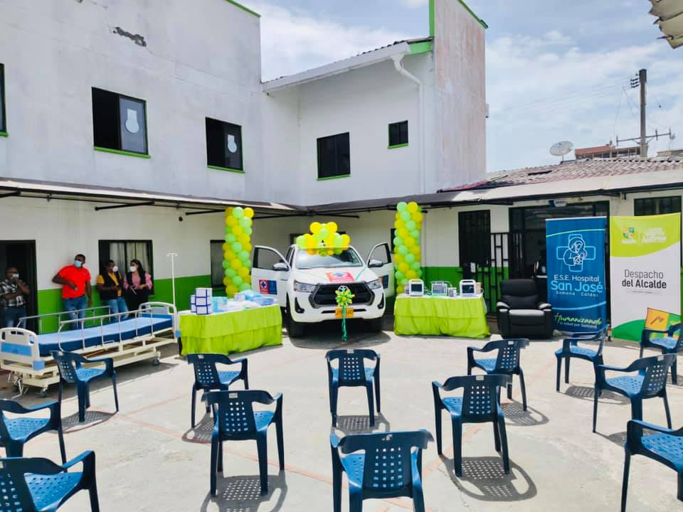 ENTREGA  EQUIPOS M�DICOS PARA EL HOSPITAL SAN JOS�
