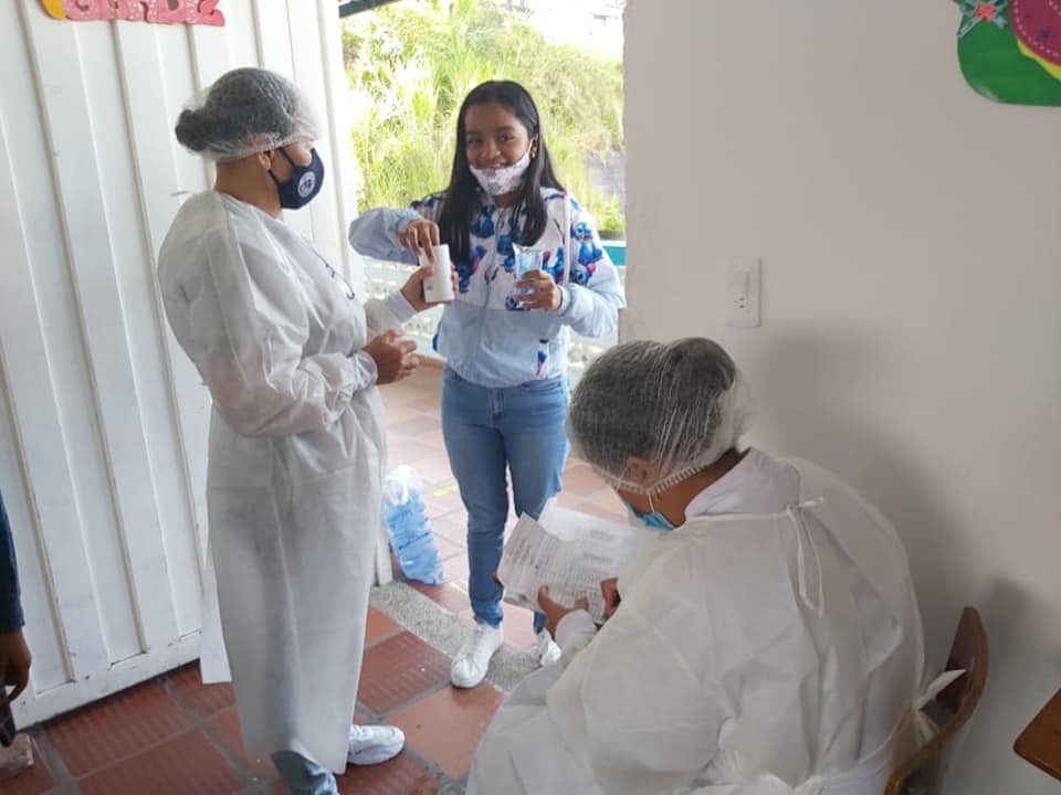 CAMPA�A DE  DESPARASITACI�N A M�S DE 200 NI�OS Y NI�AS DE 5 A 14 A�OS