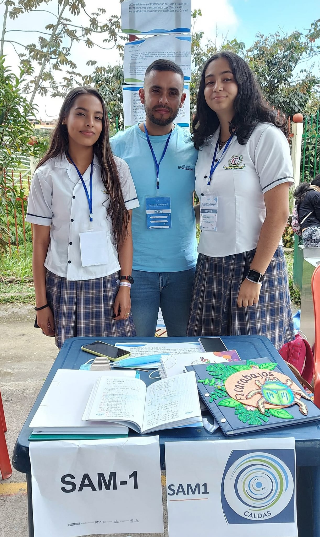 GRUPO DE INVESTIGACI�N IES NATURAL DE LA INSTITUCI�N EDUCATIVA EL SILENCIO SEDE SANTA TERESITA