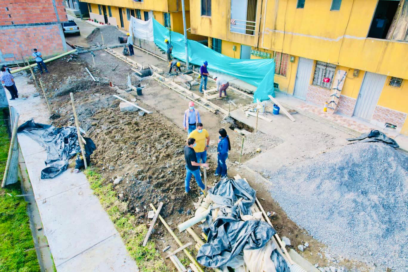 MURO DE CONTENCI�N BARRIO ASOVISA
