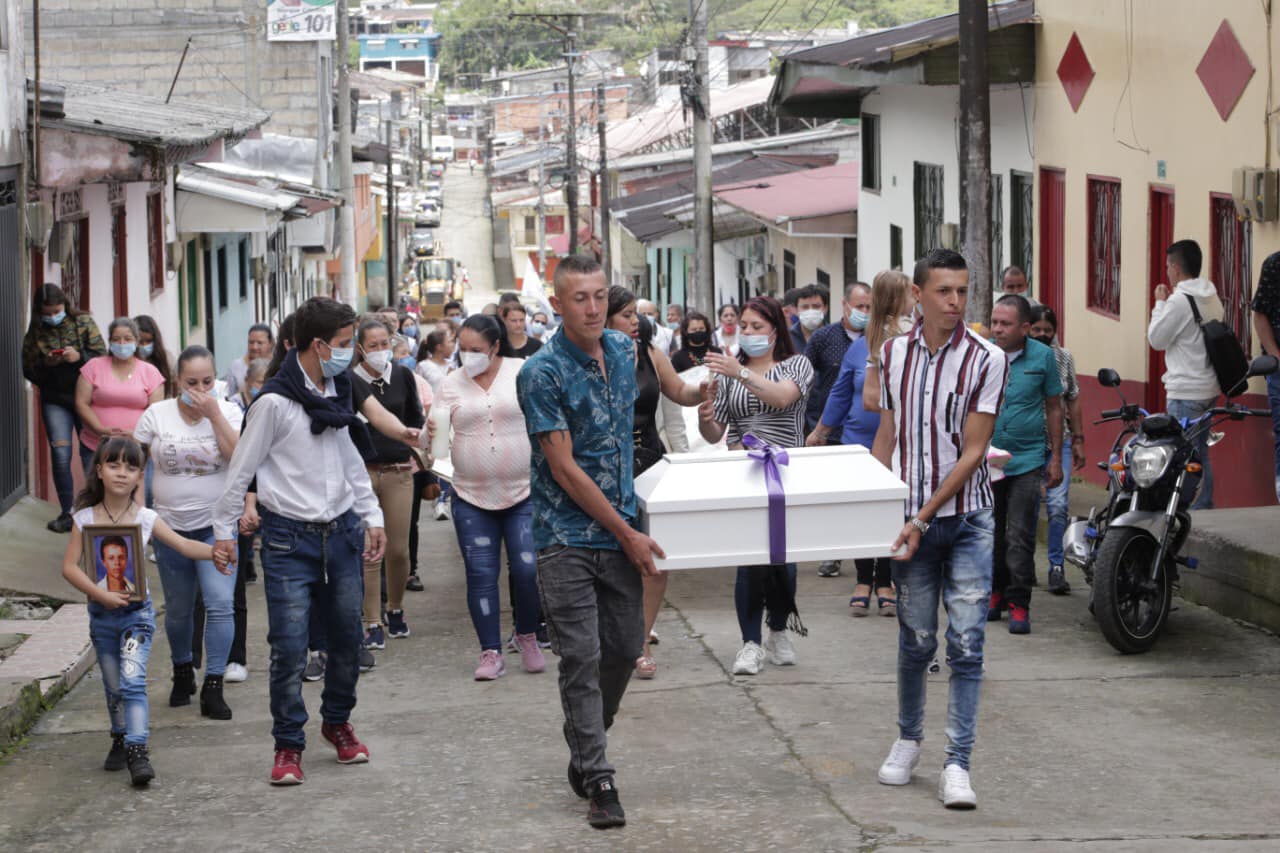 SISTEMA INTEGRAL PARA LA PAZ INICIA LA ENTREGA DIGNA DE VÍCTIMAS DEL CONFLICTO ARMADO EN SAMANÁ, CALDAS