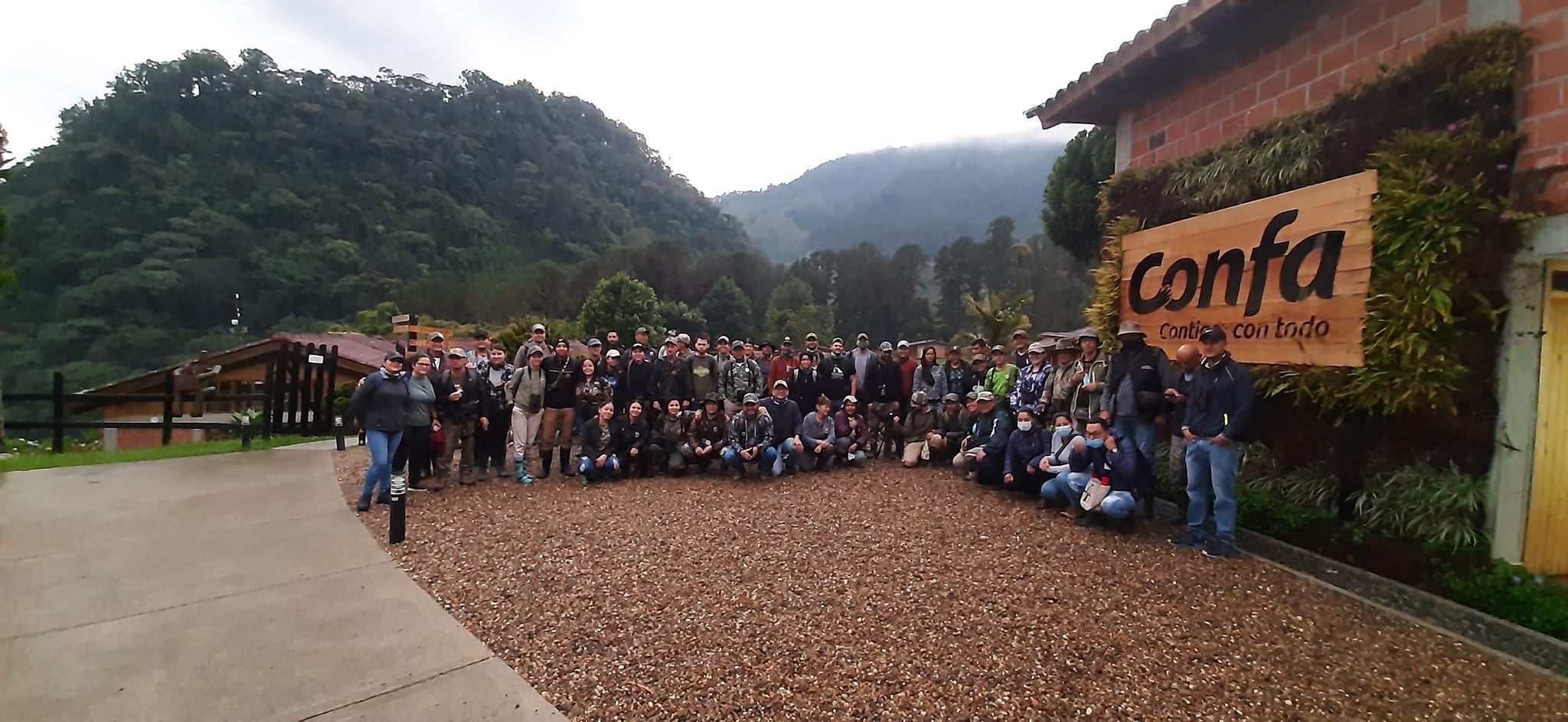 TERCER ENCUENTRO DE OBSERVADORES DE AVES DEL ORIENTE DE CALDAS