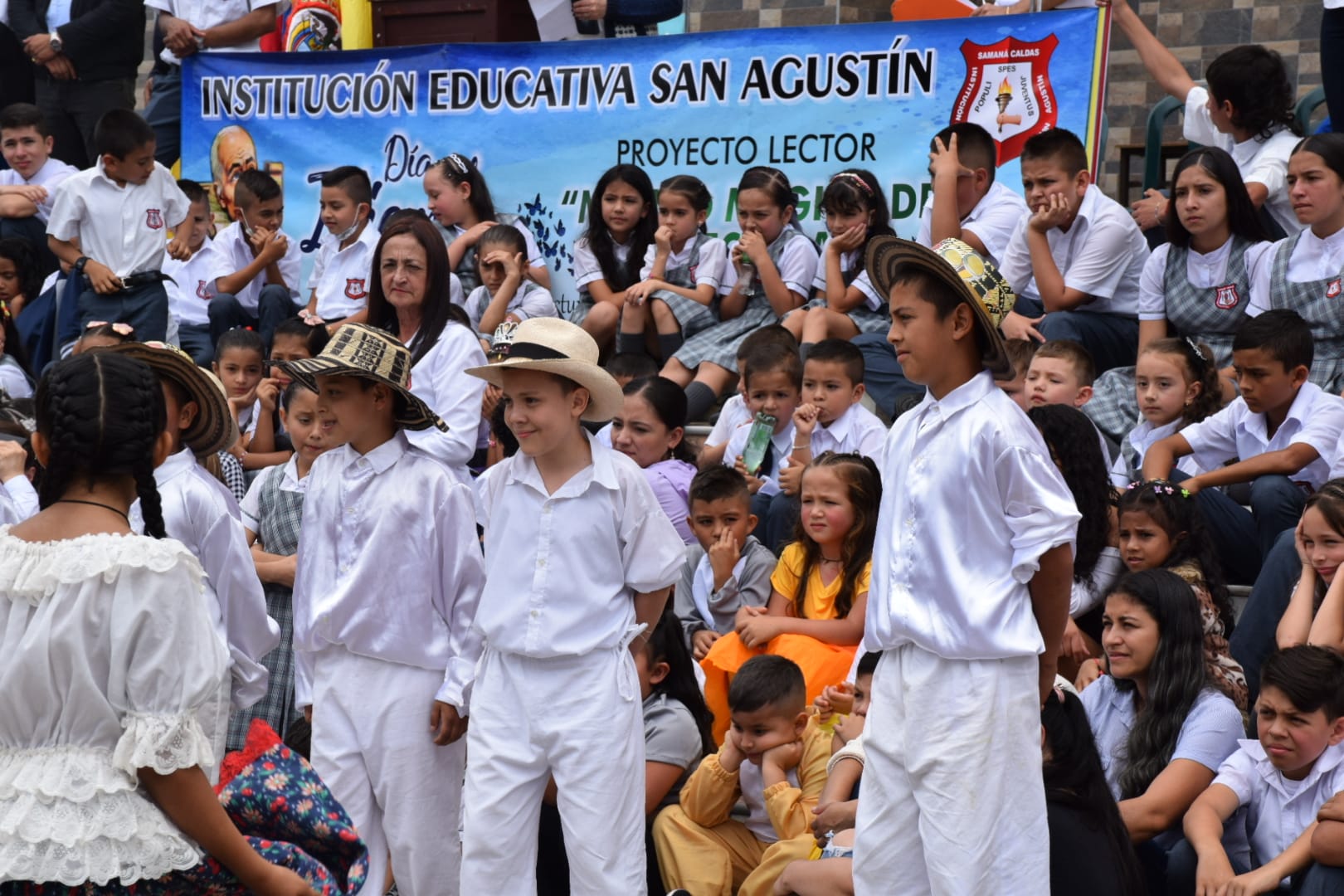 CELEBRAMOS LA HISTORIA, LA CULTURA Y EL USO DEL ESPA�OL COMO NUESTRO IDIOMA OFICIAL