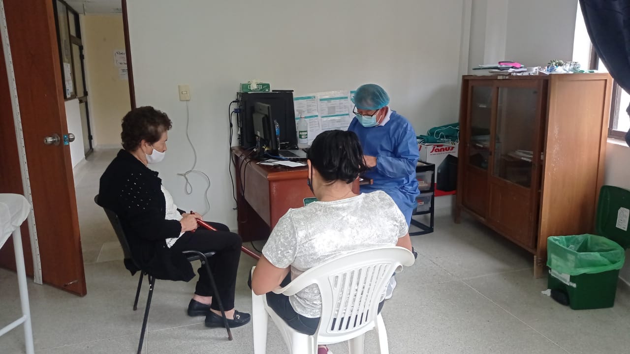 JORNADA DE CONSULTA CON ESPECIALISTAS EN SAMAN�