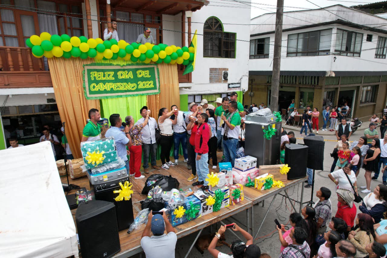 CELEBRACI�N DEL D�A DEL CAMPESINO