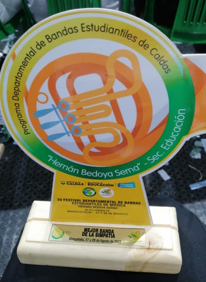 BANDA ESTUDIANTIL DE SAMAN� CALDAS PREMIO A LA SIMPAT�A