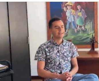 WILMER HERN�NDEZ, EGRESADO DEL HOGAR JUVENIL DE SAMAN� CALDAS
