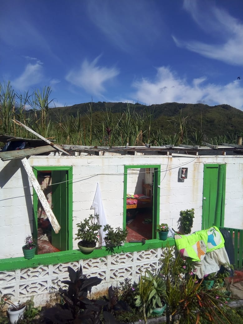 FUERTES LLUVIAS DESTECHARRON VIVIENDAS EN LA VEREDA EL CONSUELO