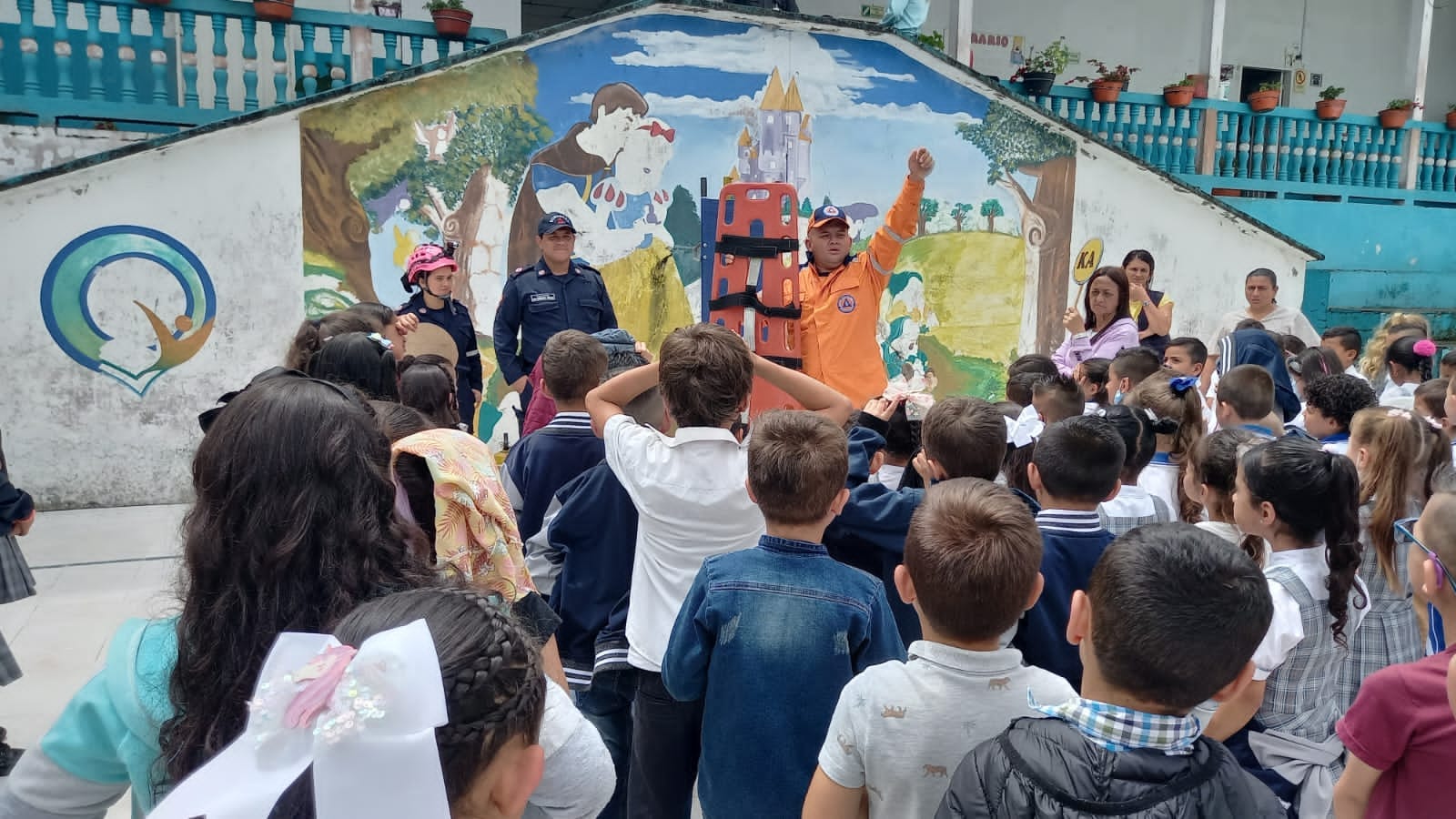 SIMULACRO DE EVACUACI�N 