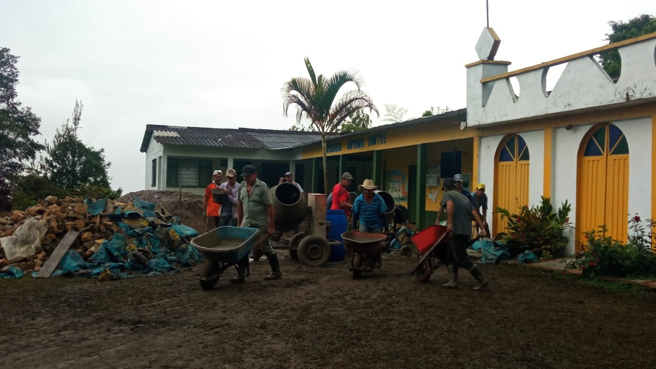CONSTRUCCI�N DE LA PLACA HUELLA VEREDA LAS ANIMAS