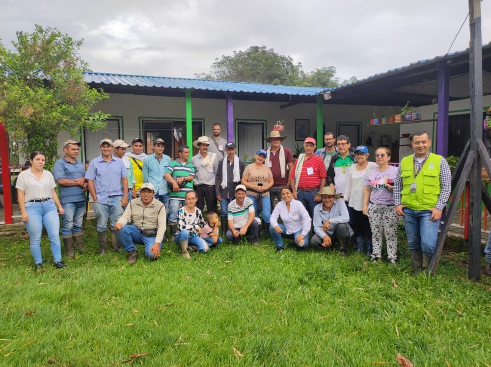 D�A DE CAMPO DE CACAO VEREDA DELGATITAS