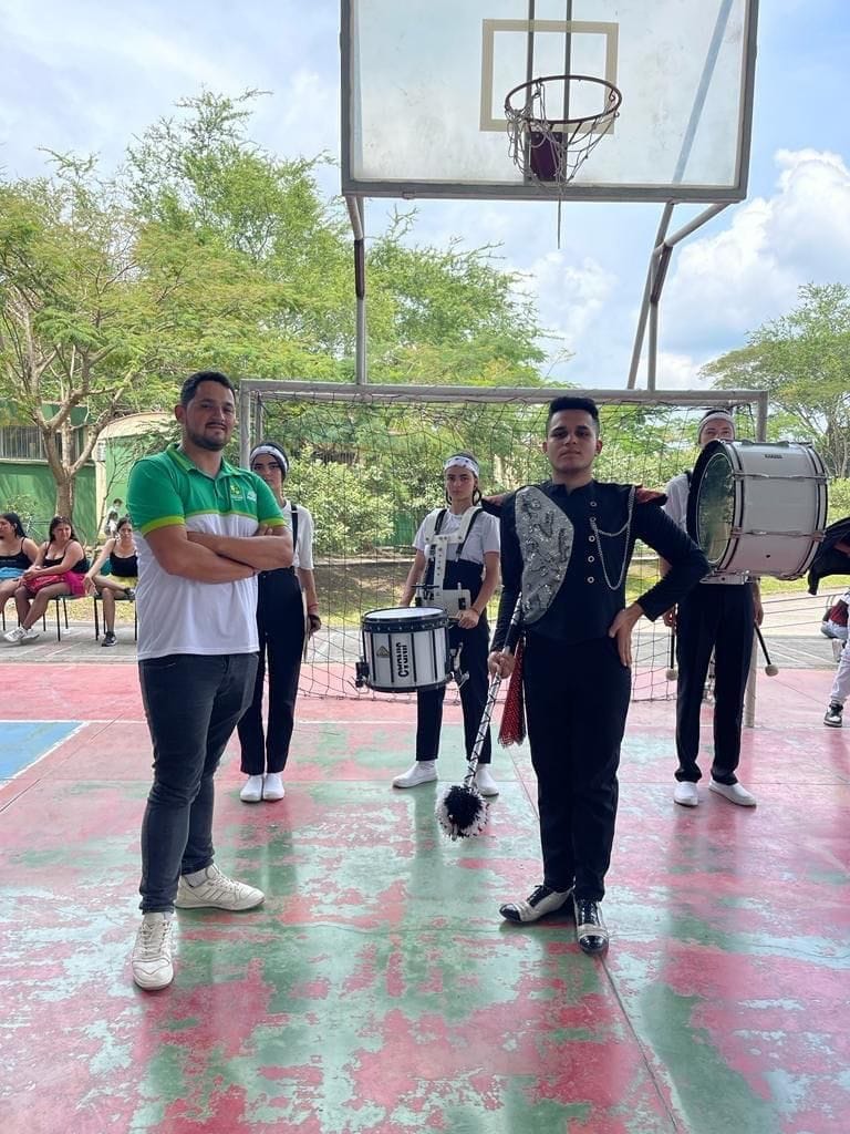 SAMAN� CAMPEONES EN LA BATALLA DE BAST�N MAYOR