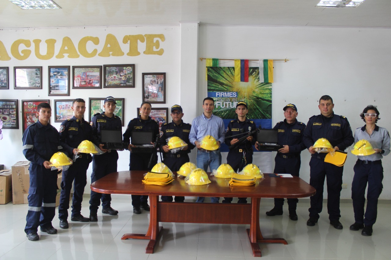DONACI�N DE IMPLEMENTOS PARA LA ATENCI�N DE INCENDIOS FORESTALES POR PARTE DE ISAGEN