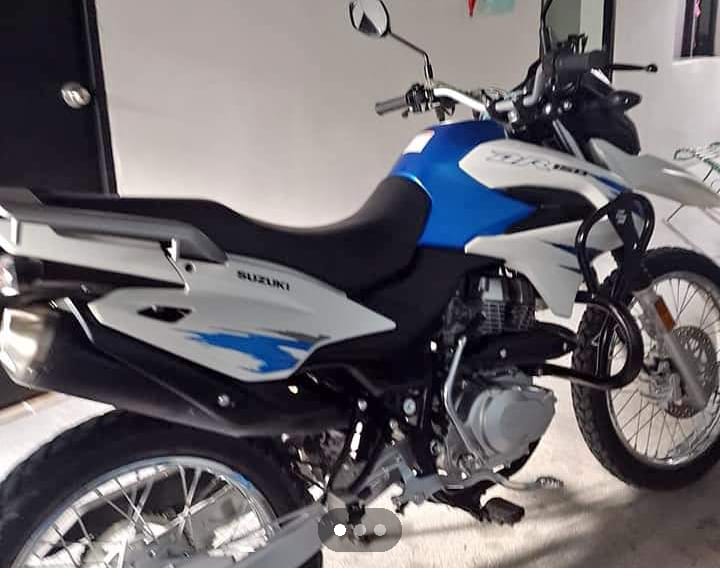 MOTO ROBADA IJZ81G EN EL TRAYECTO DEL CRUCE A VICTORIA CALDAS