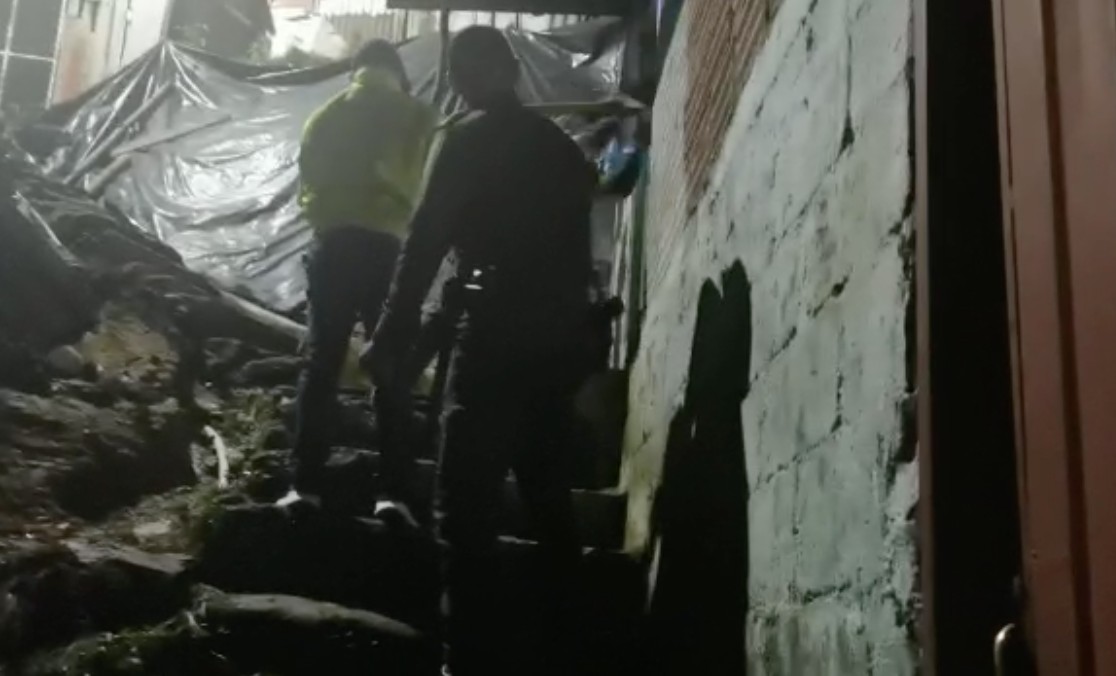 POLICIA DESMANTEL� EXPENDIO DE DROGA EN SAMAN�