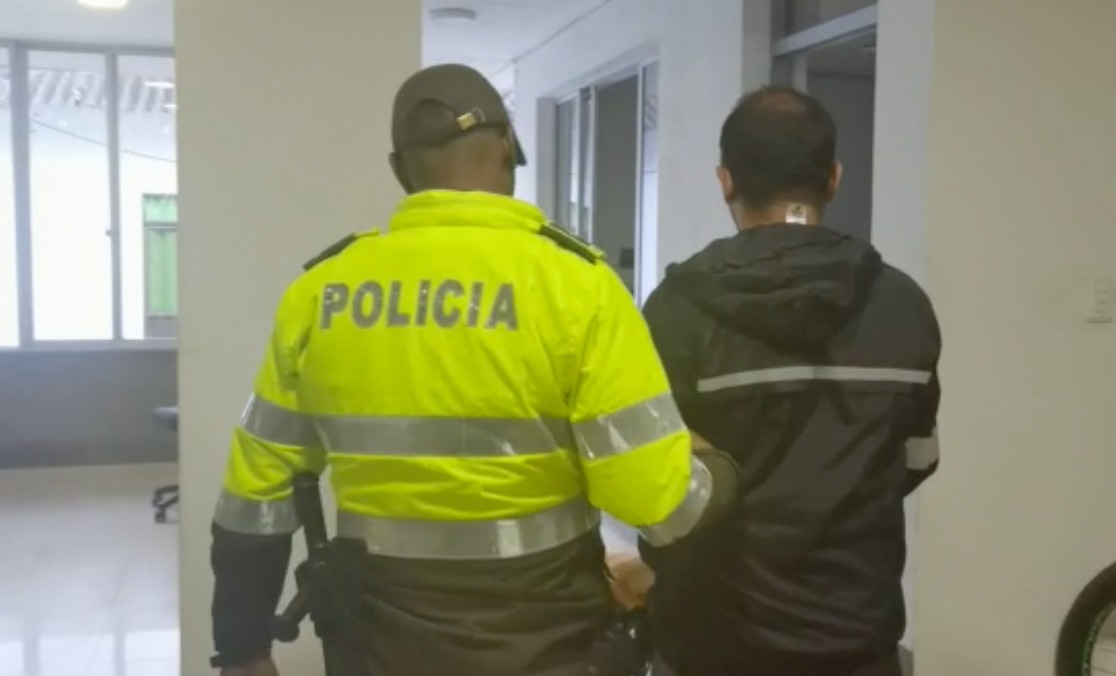 POLICIA DESMANTEL� EXPENDIO DE DROGA EN SAMAN�
