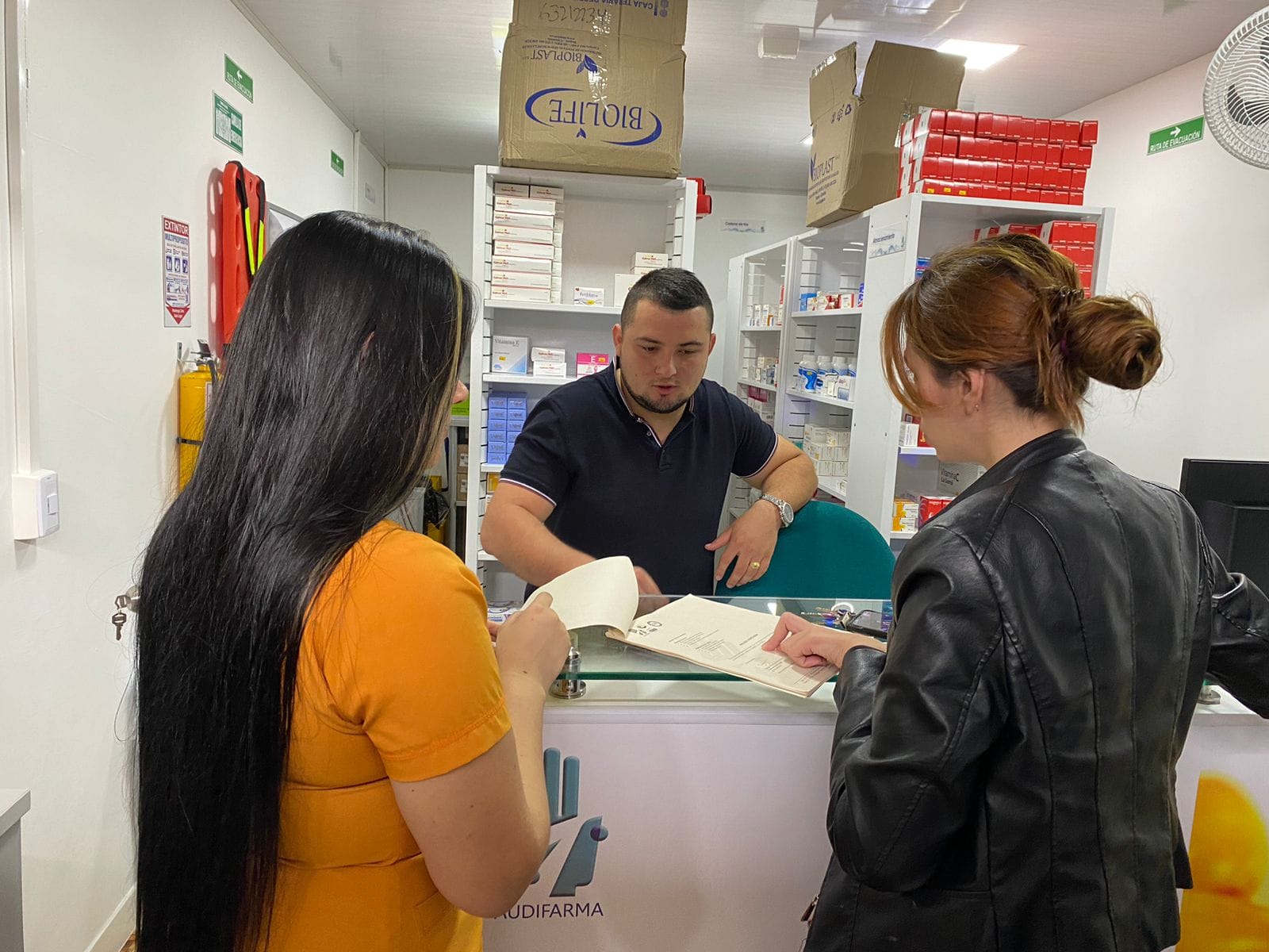 NUEVO CENTRO DE ATENCI�N FARMAC�UTICO AUDIFARMA 