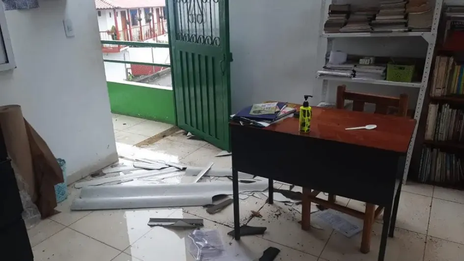 VENDAVAL AFECT� INSTITUCI�N EDUCATIVA RANCHO LARGO EN SAMAN�