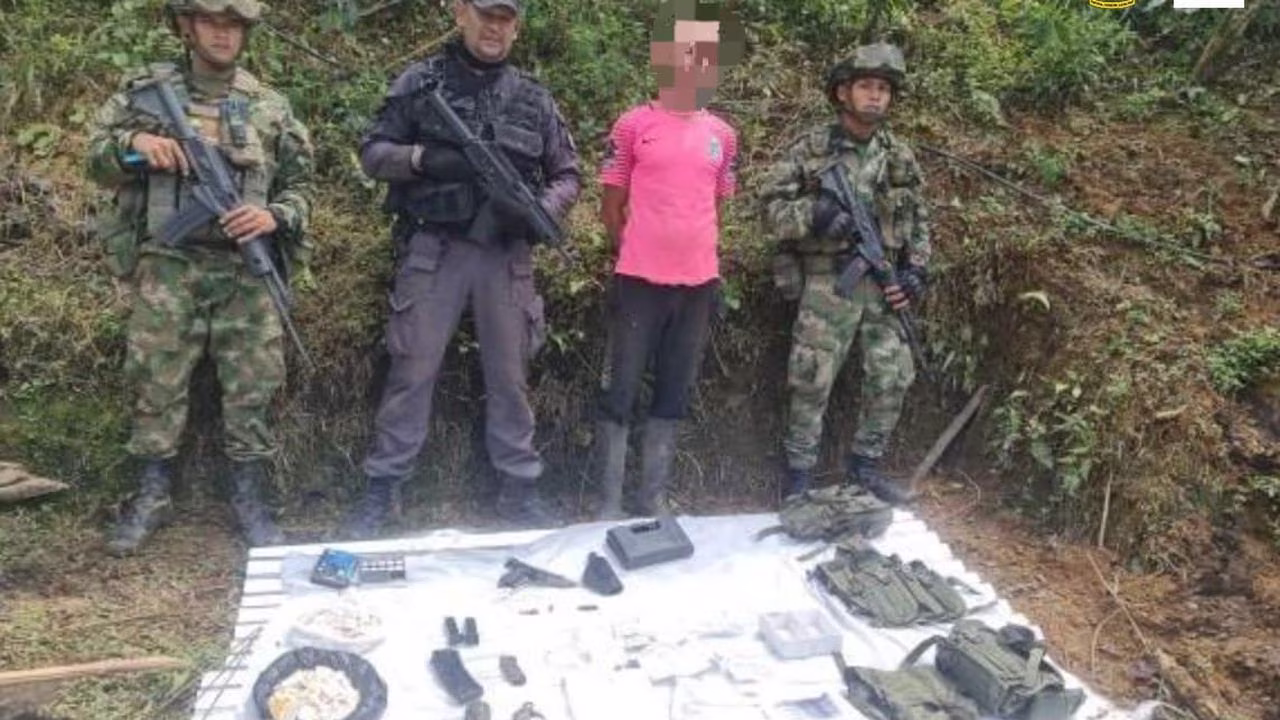EN VEREDA CRISTALES, AUTORIDADES CONTIN�AN OFENSIVA CONTRA CABECILLAS DEL CLAN DE ORIENTE