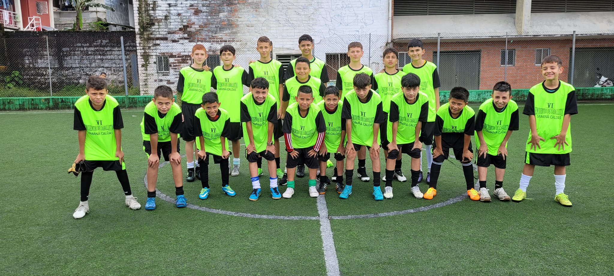  GREMIO DE CABALLISTAS DONAN UNIFORMES AL GRUPO DE SEMILLEROS DEPORTIVOS