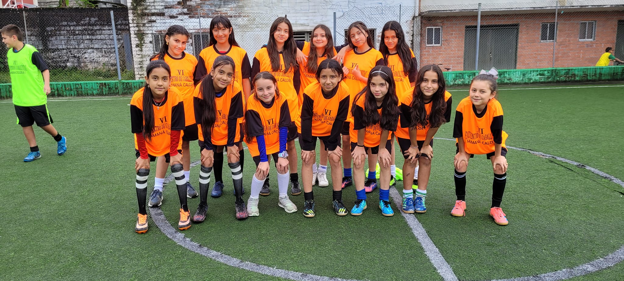  GREMIO DE CABALLISTAS DONAN UNIFORMES AL GRUPO DE SEMILLEROS DEPORTIVOS