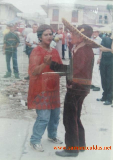 En fiestas de los Palenques con Berenice