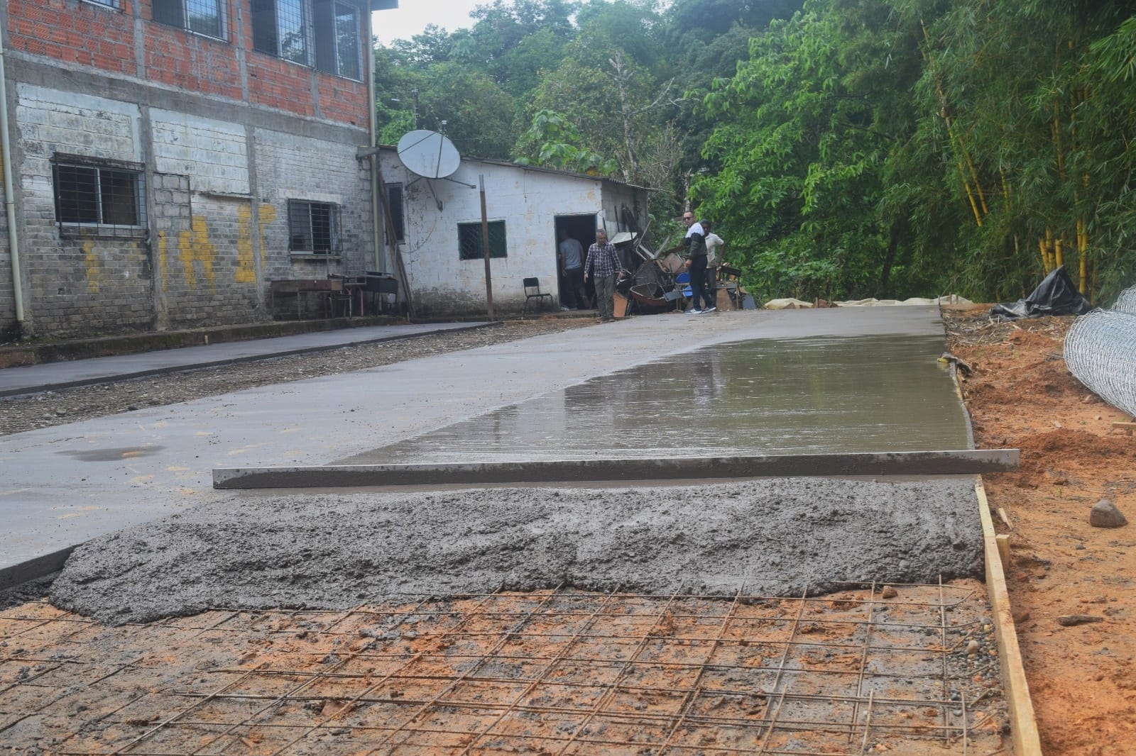 MEJORAMIENTO DE LA CANCHA DE MICRO DE LA INSTITUCI�N EDUCATIVA RANCHOLARGO